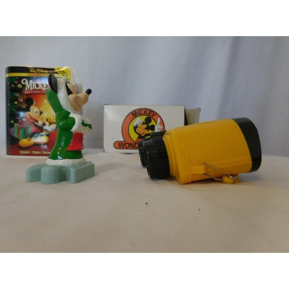 Disney Video Showcase  Mickey Once Upon A‎ + Binoculars Mickey Wonders Why